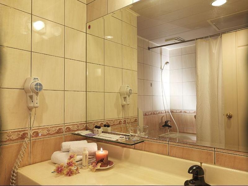 Huang Shin Business Hotel-Chung Kang Тайчжун Экстерьер фото