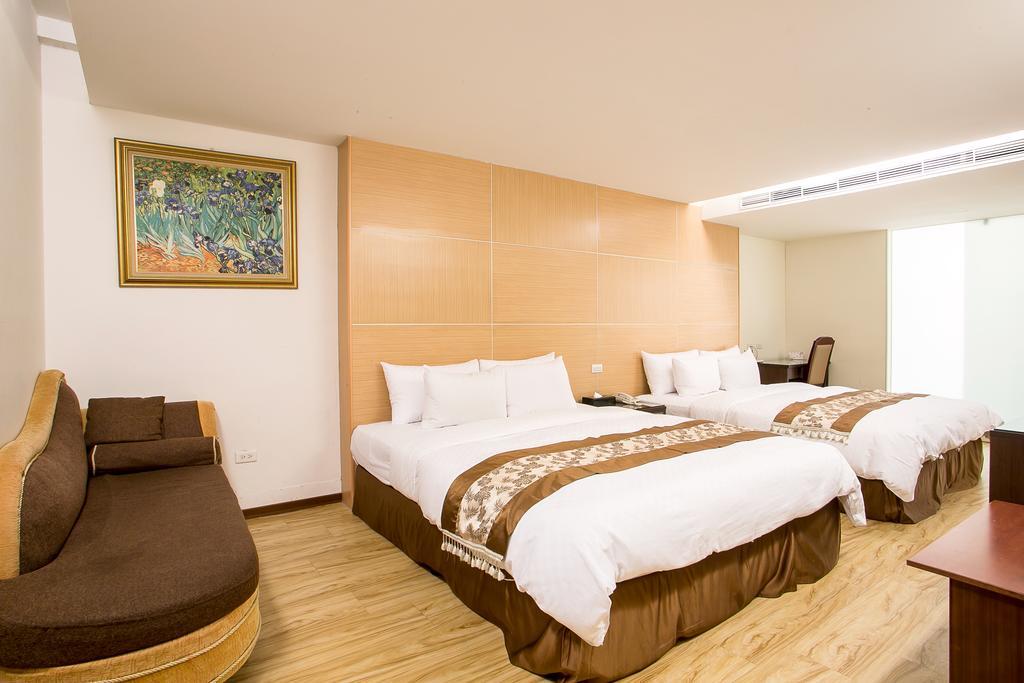 Huang Shin Business Hotel-Chung Kang Тайчжун Экстерьер фото